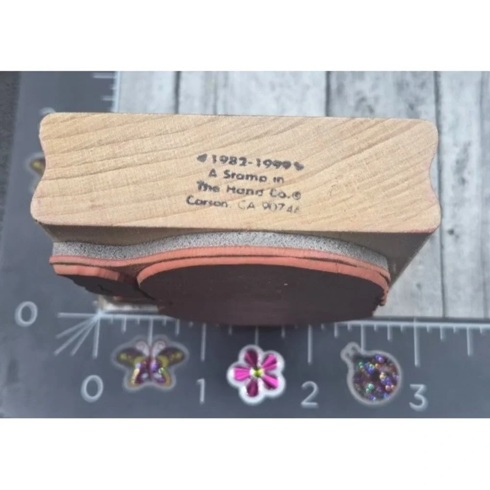 A Stamp In The Hand Peach Silhouette Fruit Apple Rubber Stamp Wood #L6